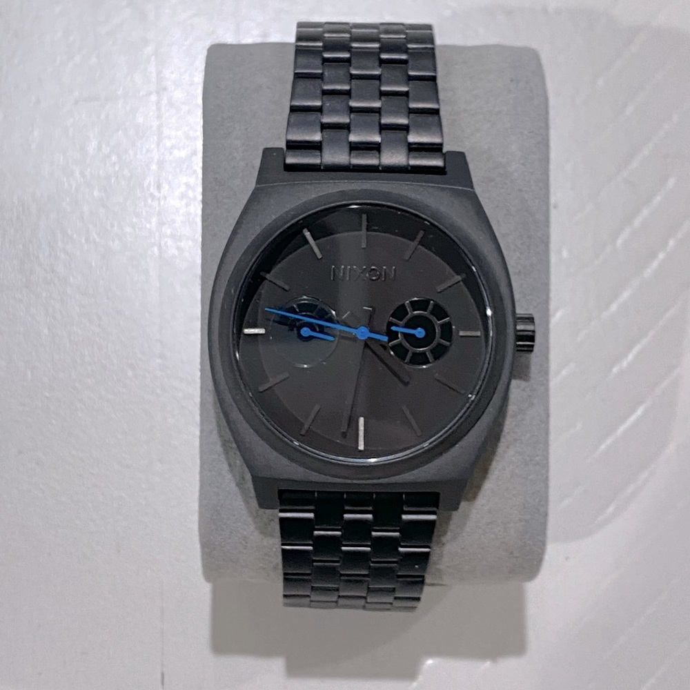 Nixon x Star Wars Time Teller Deluxe Millennium Falcon 37mm Watch